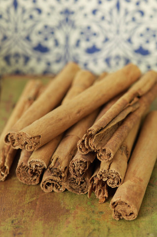 Cinnamon sticks