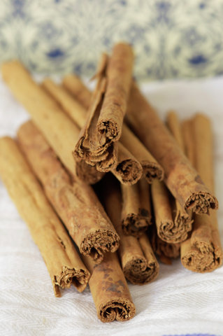 Cinnamon sticks